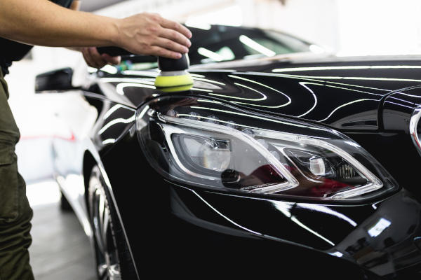 Cera a mano Carnauba